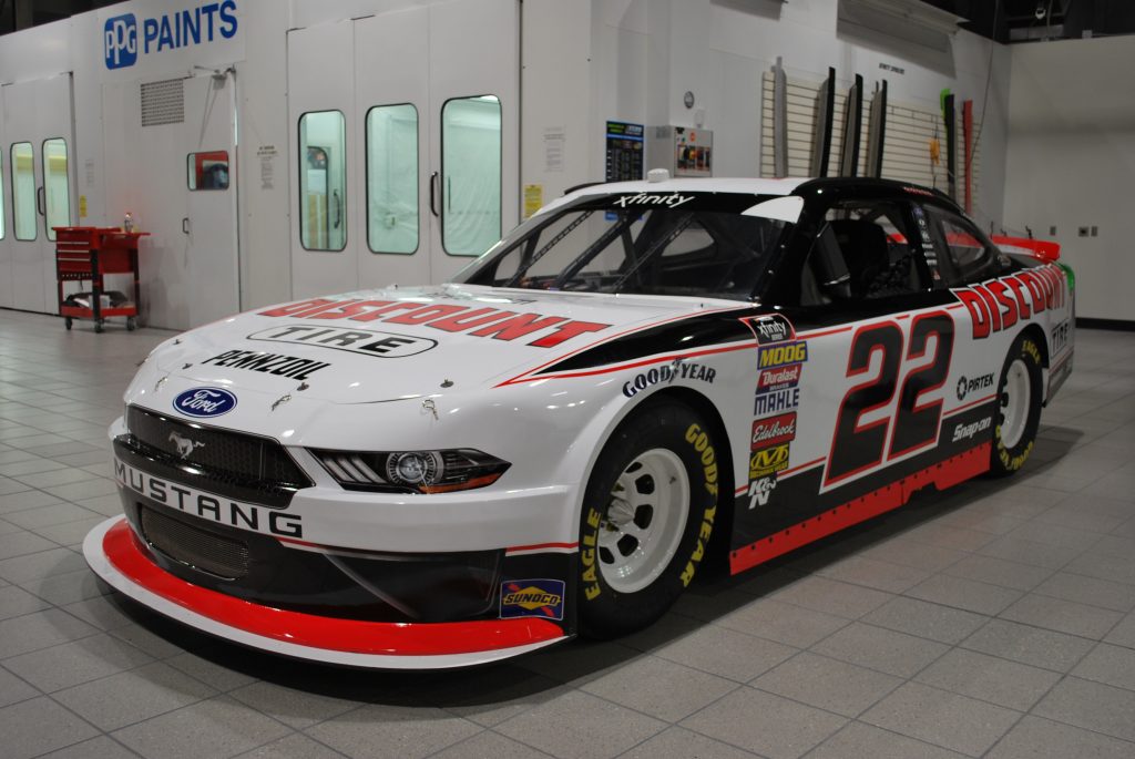 Team Penske #22 Discount Tire NASCAR vehicle, with custom carbon fiber 3D printed mirror mount. (Image courtesy Team Penske)